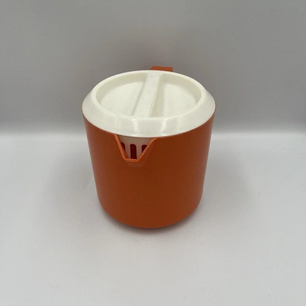 Vintage orange rubbermaid